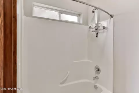 Bath - 3013 N Durrow Loop, Post Falls, ID 83854 photo 5 of 6