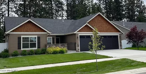 7042 N Glensford Dr, Coeur D'alene, ID 83815