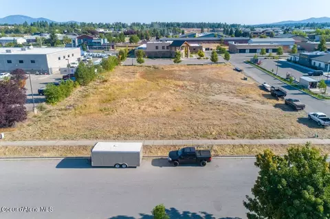 3867 N Schreiber Way, Coeur D'alene, ID 83815