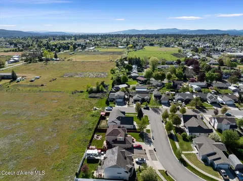 2179 E Decaro Loop, Post Falls, ID 83854 photo 40
