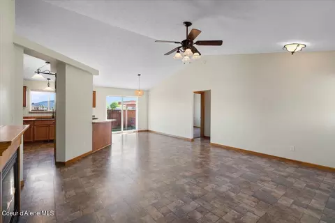 2179 E Decaro Loop, Post Falls, ID 83854 photo 10