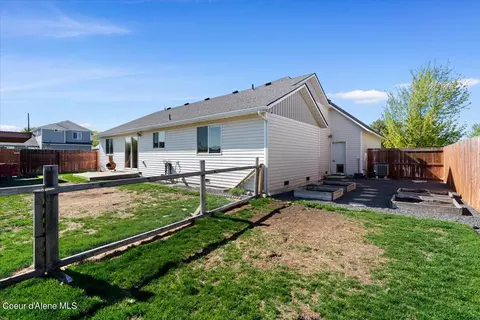 2179 E Decaro Loop, Post Falls, ID 83854 photo 32