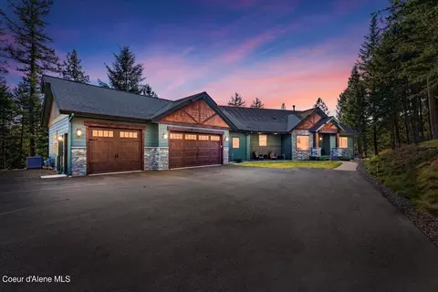 11890 W Tributary Ct, Rathdrum, ID 83858