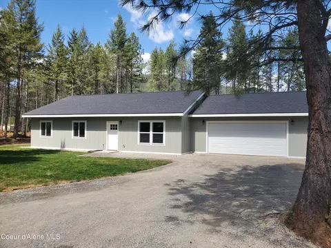 83 Danny Ln, Moyie Springs, ID 83845