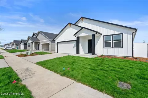 4983 E Dorado Ave, Post Falls, ID 83854 photo 2