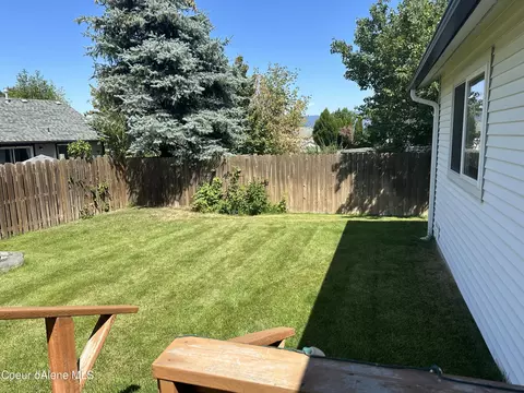 Exterior - 375 E Tiger Ave, Post Falls, ID 83854 photo 5 of 9