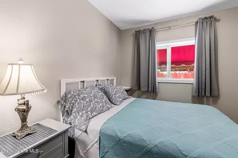 Bedroom - 645 S 647 S Division St, Kellogg, ID 83837 photo 6 of 10