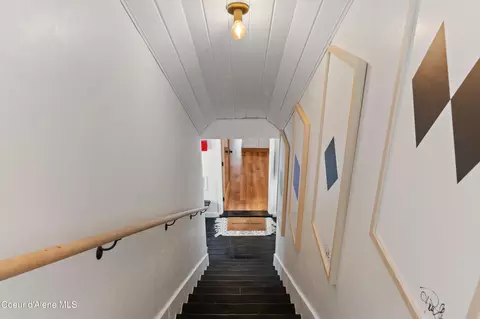 Entry Way - 115 Parallel Run, Sandpoint, ID 83864 photo 2 of 2