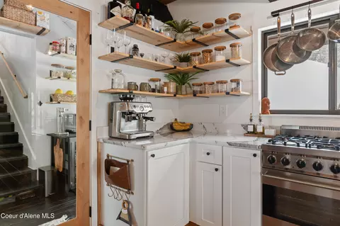 Kitchen - 115 Parallel Run, Sandpoint, ID 83864 photo 7 of 9