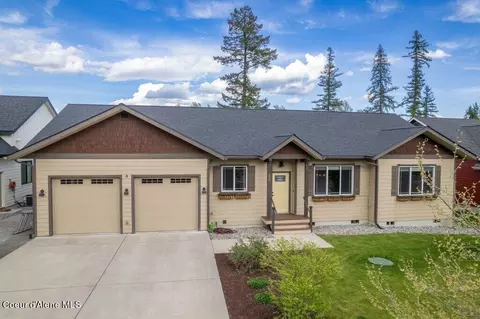 63 Lula Ct, Sandpoint, ID 83864