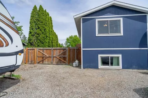 Exterior - 1705 N Pine St, Post Falls, ID 83854 photo 9 of 10