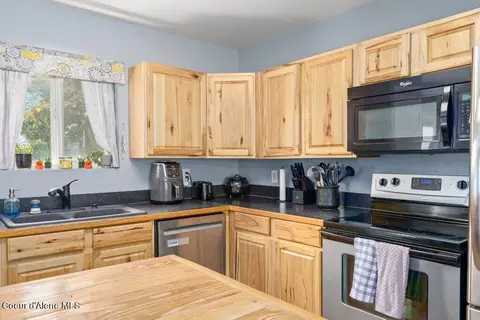 Kitchen - 1705 N Pine St, Post Falls, ID 83854 photo 3 of 3