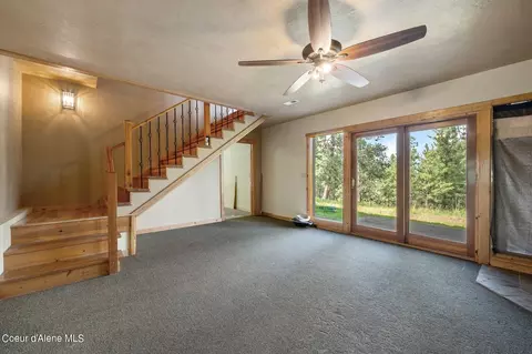 Living - 1339 S Millsap Loop, Post Falls, ID 83854 photo 6 of 9