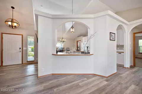 Entry Way - 4674 E Mossberg Cir, Post Falls, ID 83854 photo 2 of 2