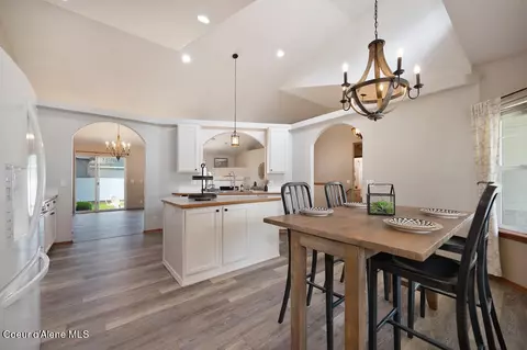 Dining - 4674 E Mossberg Cir, Post Falls, ID 83854 photo 2 of 5