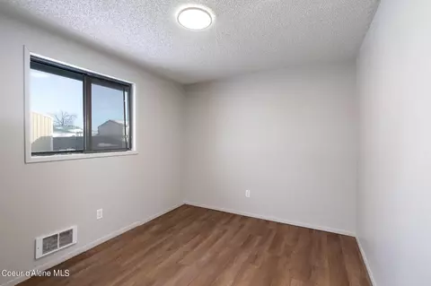 1705 E 2nd Ave, Post Falls, ID 83854 photo 10