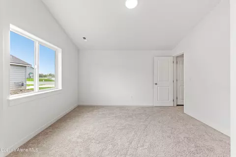 16228 N Hadley Loop, Rathdrum, ID 83858 photo 8