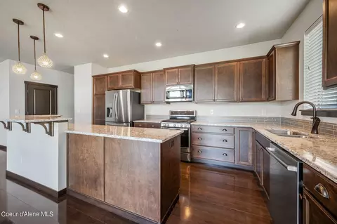 2263 E Warbler Ln, Post Falls, ID 83854 photo 13