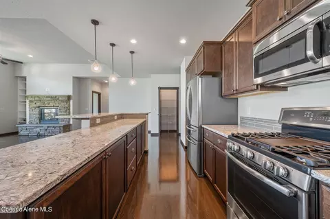 2263 E Warbler Ln, Post Falls, ID 83854 photo 14