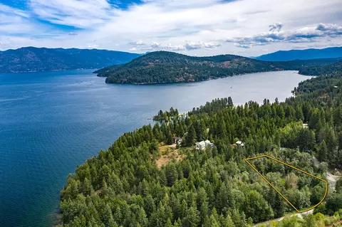5897 Bottle Bay Rd, Sagle, ID 83860