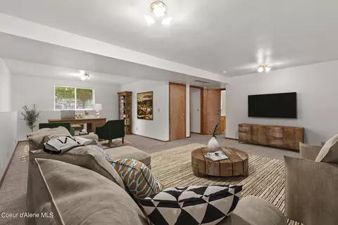 Living - 201 S Cedar St, Post Falls, ID 83854 photo 5 of 5