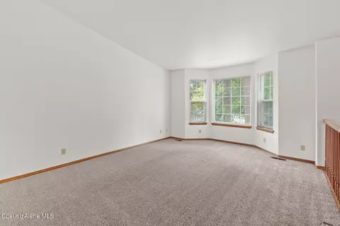 Living - 201 S Cedar St, Post Falls, ID 83854 photo 3 of 5