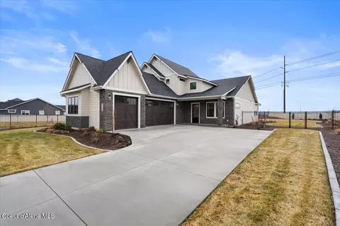 4386 W Enclave Way, Coeur D'alene, ID 83815