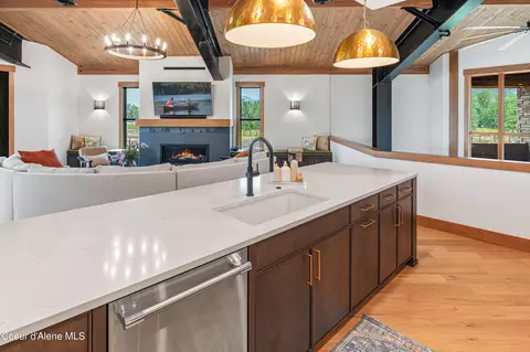 Kitchen - 1208 Spitfire St, Sandpoint, ID 83864 photo 4 of 5