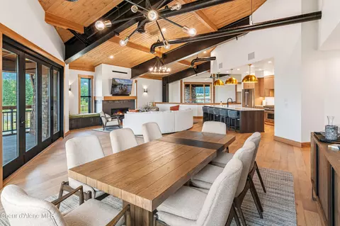 Dining - 1208 Spitfire St, Sandpoint, ID 83864 photo 2 of 2