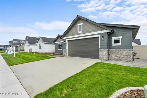 4494 E Corsac Fox Ave, Post Falls, ID 83854 photo 3