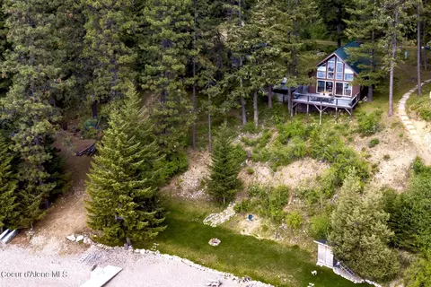 381 Whiskey Rock Rd, Bayview, ID 83803