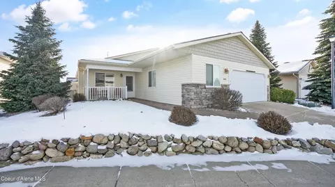 8468 W Yosemite St, Rathdrum, ID 83858