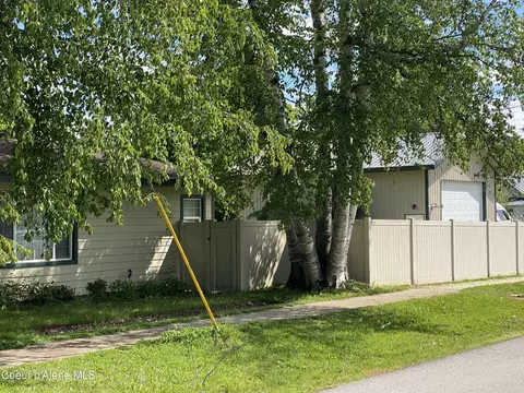 1004 Ruth Ave, Sandpoint, ID 83864 photo 13