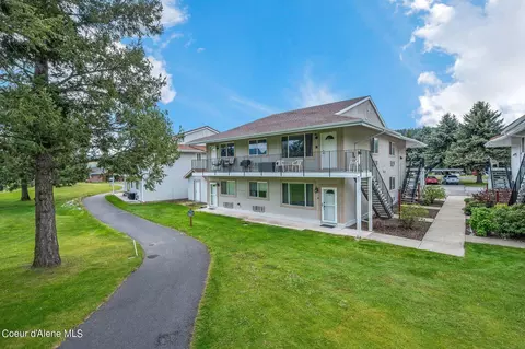 25 Fairway Dr #SPC 2, Blanchard, ID 83804