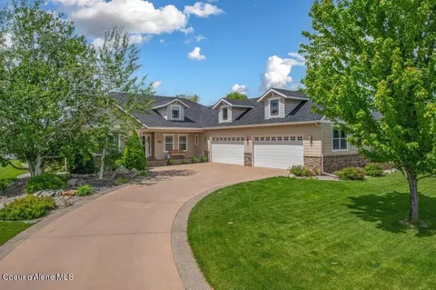 3227 N Radiant Star Rd, Post Falls, ID 83854