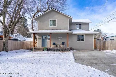 1809 N Pansy St, Coeur D'alene, ID 83814