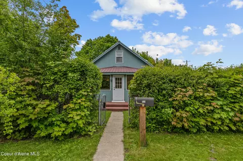 523 N Florence Ave, Sandpoint, ID 83864