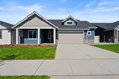 4477 E Corsac Fox Ave, Post Falls, ID 83854
