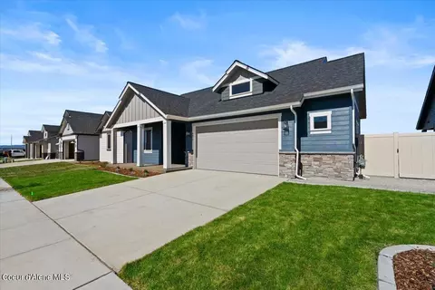 4477 E Corsac Fox Ave, Post Falls, ID 83854 photo 2