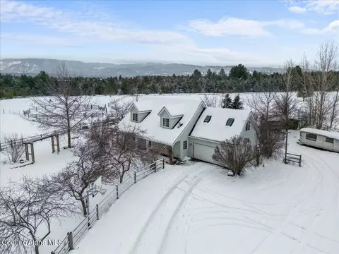 26744 N Silver Meadows Loop, Athol, ID 83801 photo 2
