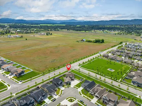 View/Area - 2954 Cyprus Fox Loop, Post Falls, ID 83854 photo 8 of 11