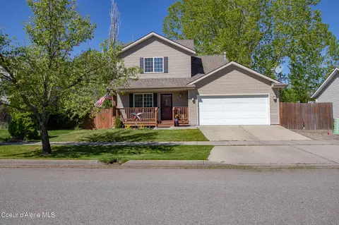 947 N Cimmaron St, Post Falls, ID 83854