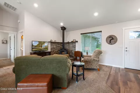 7095 E Forest View Rd, Athol, ID 83801 photo 6