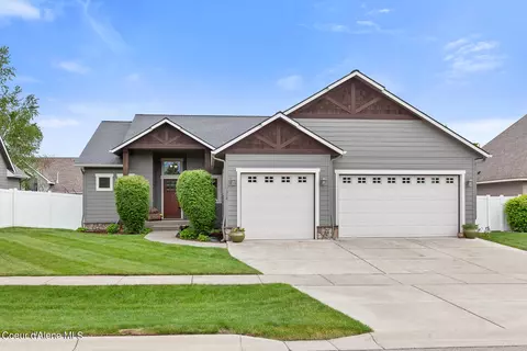 9324 N Justice Way, Hayden, ID 83835