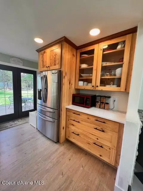 Kitchen - 27644 N Silver Meadows Loop, Athol, ID 83801 photo 3 of 4