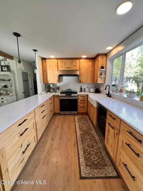 Kitchen - 27644 N Silver Meadows Loop, Athol, ID 83801 photo 2 of 4
