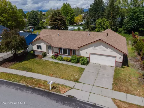 3375 W Greenwich Rd, Coeur D'alene, ID 83815