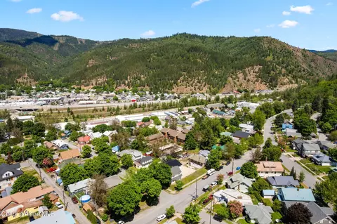 View/Area - 102 E Market Ave, Kellogg, ID 83837 photo 6 of 9