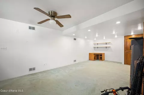 Living - 102 E Market Ave, Kellogg, ID 83837 photo 6 of 6