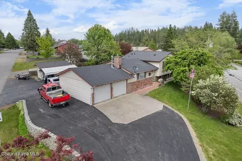 10373 W Riverview Dr, Coeur D'alene, ID 83814